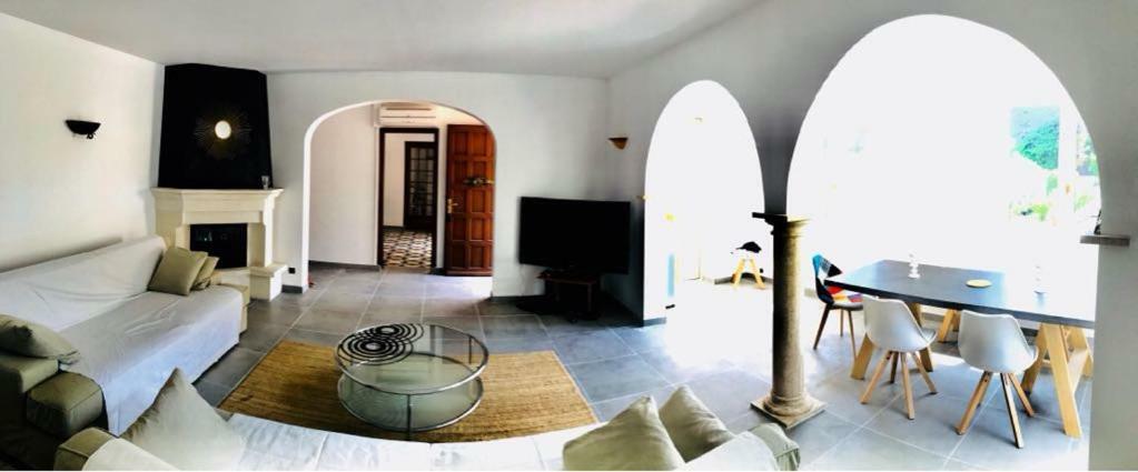 Villa In Provence With Private Pool LʼIsle-sur-la-Sorgue Eksteriør bilde